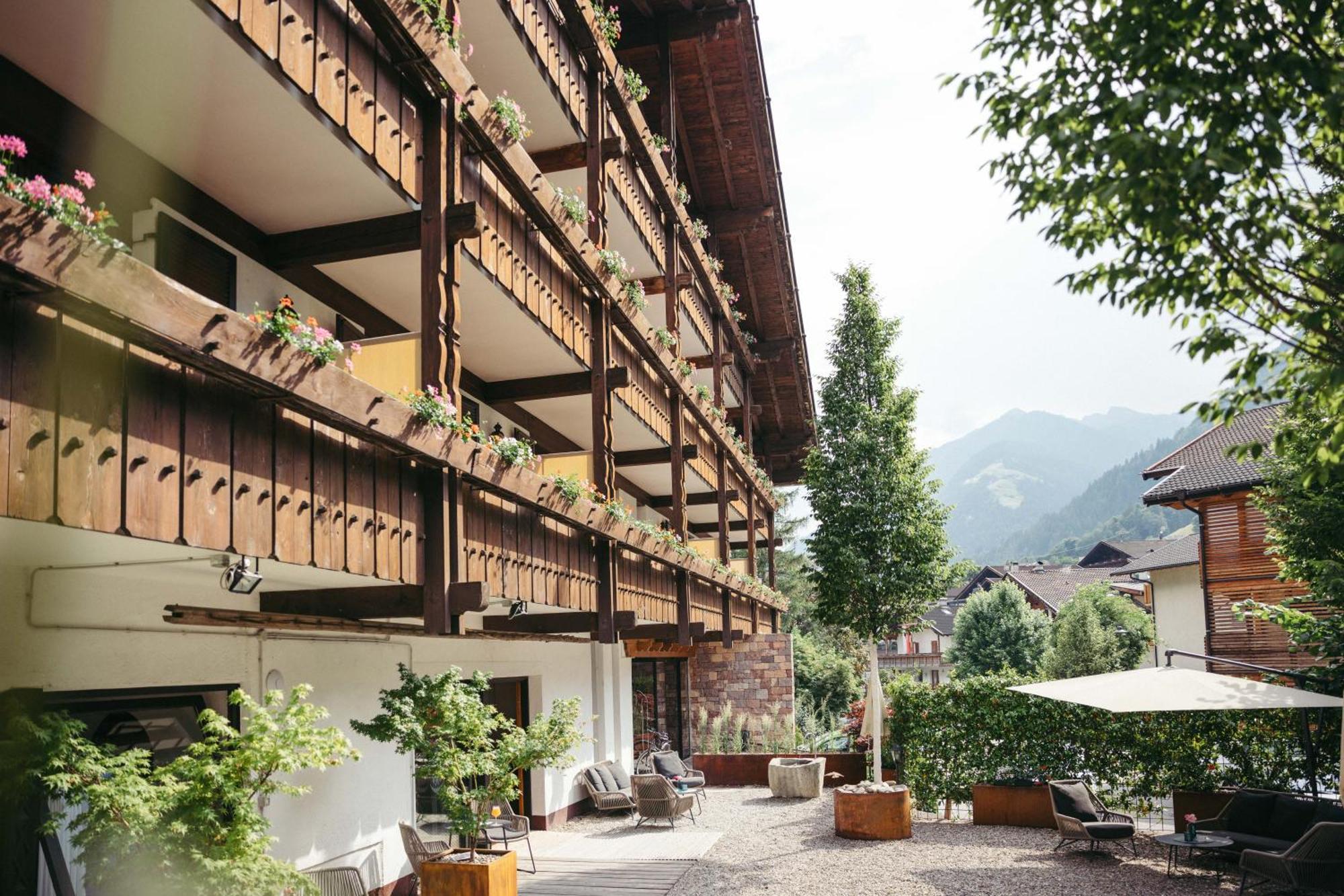 Martinerhof'S Brauhotel San Martino di Castrozza Eksteriør billede